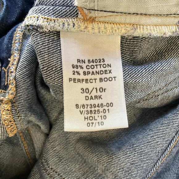 Gap Women Flared Jeans size 30/10R Dark Blue Mid Rise Stretch Perfect Boot Cut - Picture 9 of 11